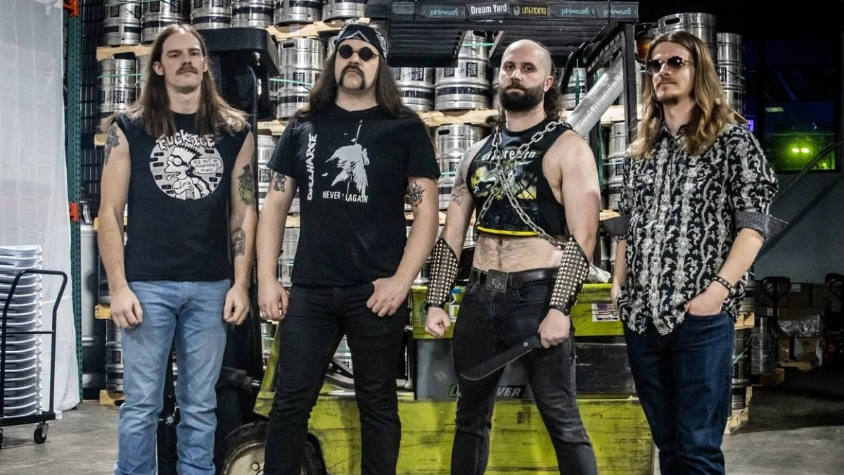 EXTERMINATION DAY lança novo single e videoclipe “Fill the Swamp”