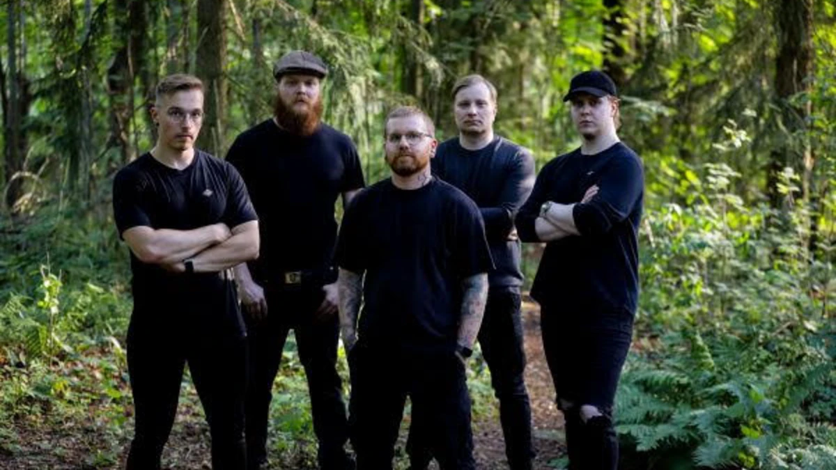 A banda finlandesa de metal moderno Ode Of Disgrace lançou um novo single e videoclipe intitulado "Chronus"