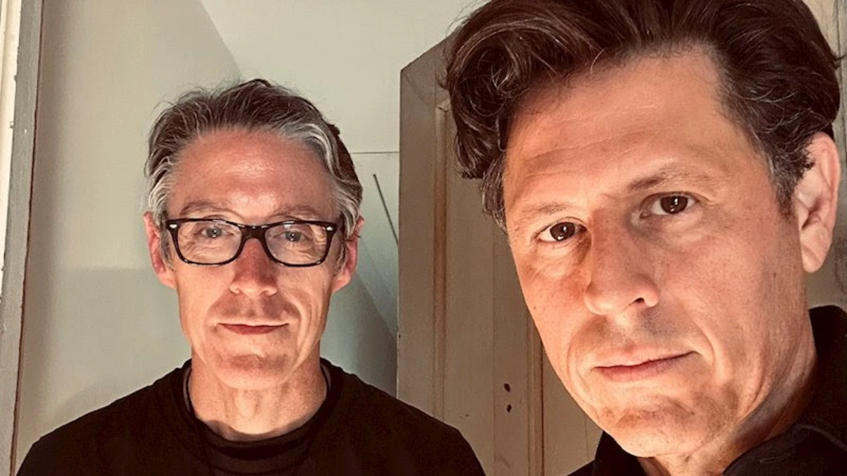 A banda Raised On Candy, de Nova Jersey, lança 'Red M&M', dando pistas sobre o próximo álbum, sucessor do seu disco de estreia produzido por Steve Albini.