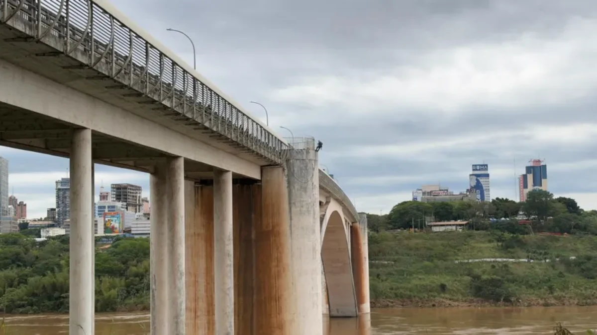 rodovPonte da Amizade passa por levantamento técnico da EPR Iguaçu